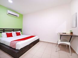 OYO 816 Hotel De Kiara