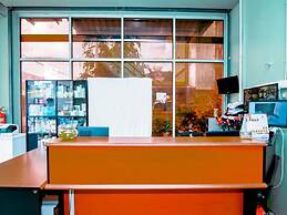 OYO 816 Hotel De Kiara