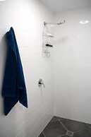 Yeppoon Beachhouse - Hostel