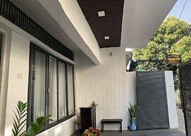 Moonlight House & Apartment Nha Trang