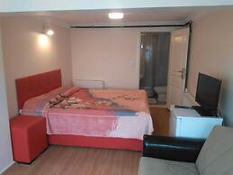 Snow Hill House Apart Otel