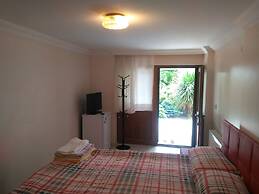 Snow Hill House Apart Otel