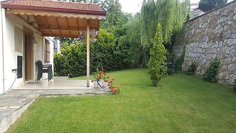 Snow Hill House Apart Otel