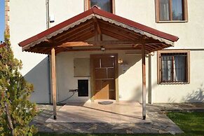 Snow Hill House Apart Otel