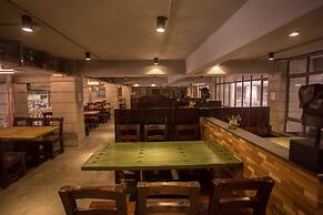 Century Boutique Hotel