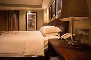 Century Boutique Hotel