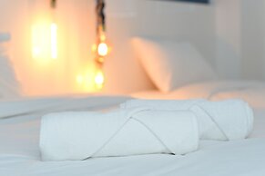 Maxela Rooms & Suites