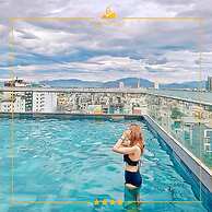 Golden Line Danang Hotel