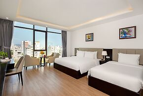 Golden Line Danang Hotel