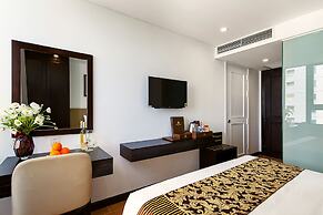 Golden Line Danang Hotel
