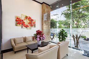 Golden Line Danang Hotel