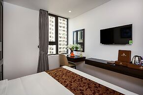 Golden Line Danang Hotel