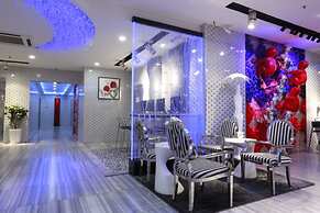 Guangzhou Planet Hotel