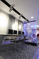 Guangzhou Planet Hotel