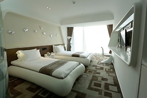 Guangzhou Planet Hotel