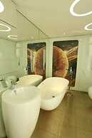 Guangzhou Planet Hotel