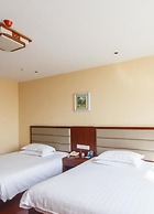 Quanrui Business Hotel