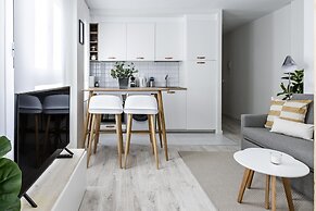 Mad Apartments by Olala Homes