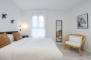 Olala Mad Apartments