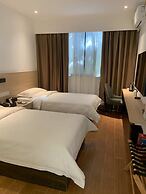 Guangzhou Baiming Fangyuan Apartment