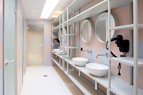 The Green Elephant Hostel & Spa