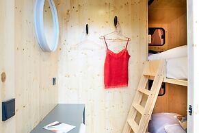 The Green Elephant Hostel & Spa