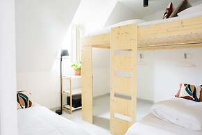 The Green Elephant Hostel & Spa