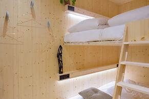 The Green Elephant Hostel & Spa