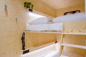 The Green Elephant Hostel & Spa