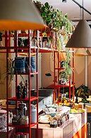 The Green Elephant Hostel & Spa