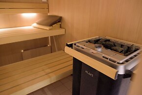 The Green Elephant Hostel & Spa