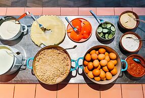 The Green Elephant Hostel & Spa