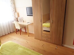 Maxhotel