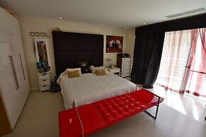 Super 3 Bedroom Villa With Amazing Ocean Views