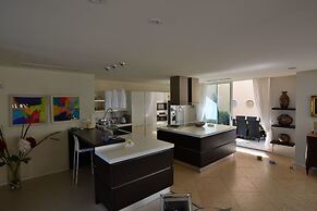 Super 3 Bedroom Villa With Amazing Ocean Views