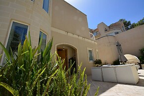 Super 3 Bedroom Villa With Amazing Ocean Views