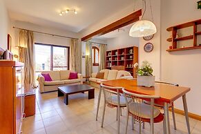 Superlative 4 Bedroom Villa With Private Pool