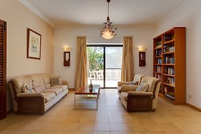 Superlative 4 Bedroom Villa With Private Pool