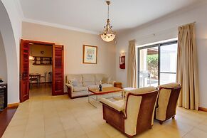 Superlative 4 Bedroom Villa With Private Pool