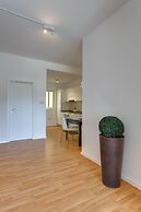 Modern Apartment With Stunning Seaviews