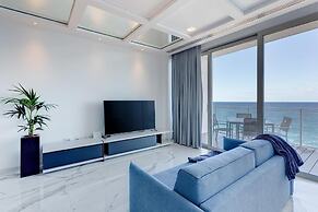 Stunning Apt Sea Views in Tigne Point, With Pool