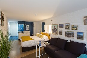 roomPEDRA Apartamentos Turísticos