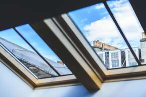 MONO Suites Old Town