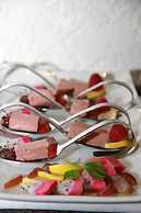 HOTEL RIESENJunior by Trip Inn