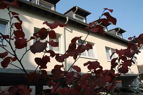 HOTEL RIESENJunior by Trip Inn