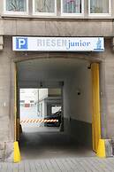 HOTEL RIESENJunior by Trip Inn