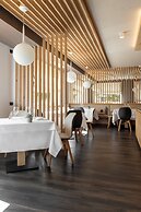 X Alp Hotel