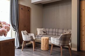 X Alp Hotel