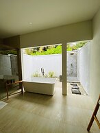 Rahaa Resort Maldives