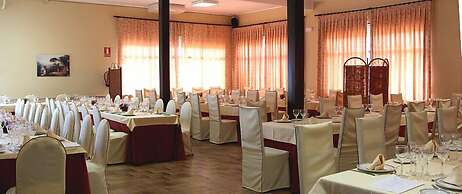 Hostal Restaurante Labrat